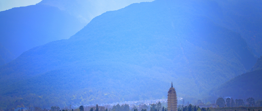 摄图网_500865020_大理苍山(企业商用).jpg